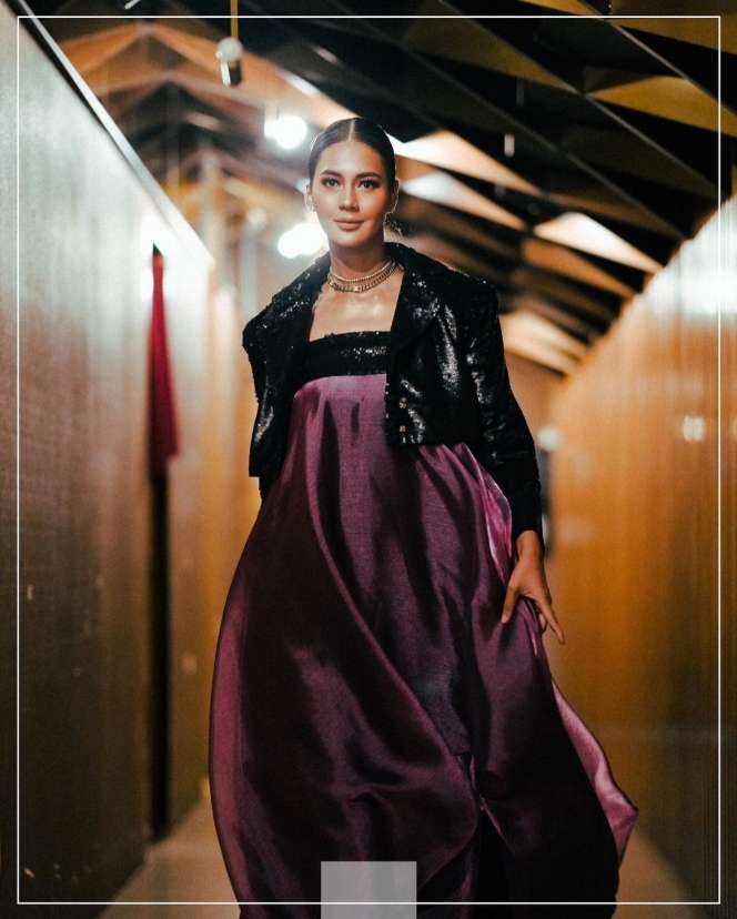 10 Adu Gaya Nagita Slavina VS Paula Verhouven, Ngamuk Dibandingkan Oleh Baim Wong, Siapa Idolamu?
