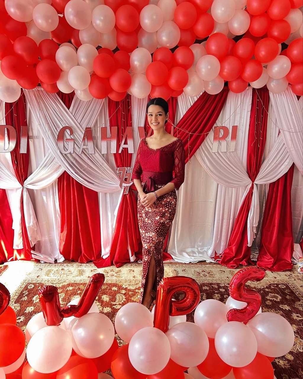 Potret Susan Sameh yang Makin Terlihat Seperti Bule di Usia 26 Tahun, Cantiknya Kebangetan!