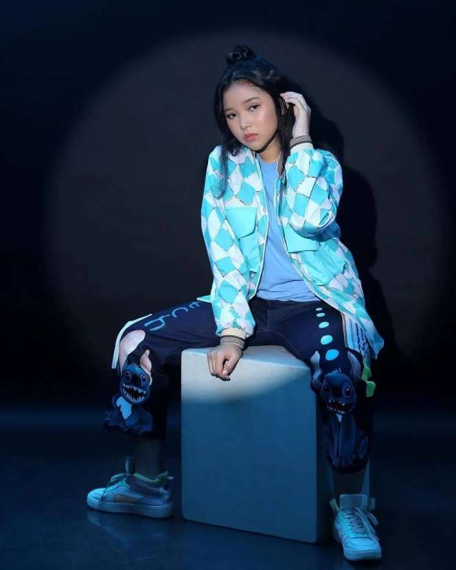 Potret Aurelia Syaharani Adik Tiara Andini yang Kerap Disebut Mirip Orang Korea