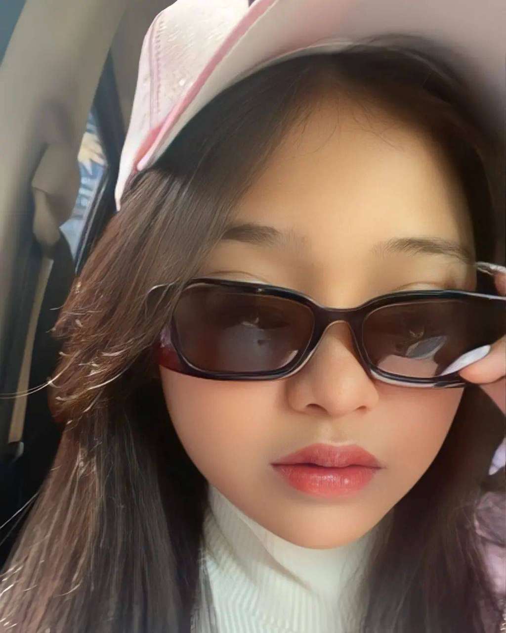 Potret Aurelia Syaharani Adik Tiara Andini yang Kerap Disebut Mirip Orang Korea