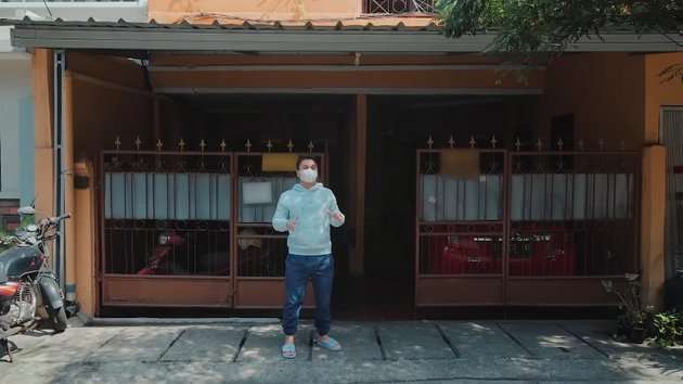 10 Potret Kosan Para Komika `The Raid` Rp600 Ribu Sebulan, Kamar Nopek Bak Kapal Pecah