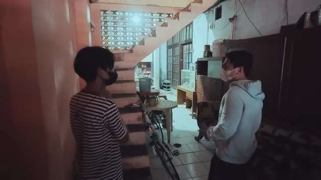 10 Potret Kosan Para Komika `The Raid` Rp600 Ribu Sebulan, Kamar Nopek Bak Kapal Pecah