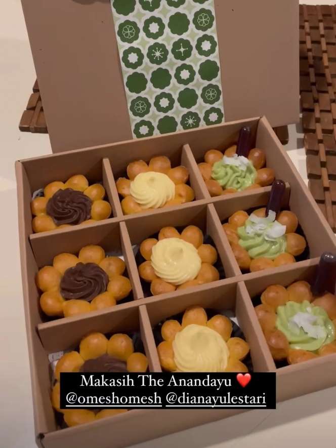 10 Potret Isi Hampers Lebaran Artis Indonesia, Raffi-Nagita Paling Mewah, Bikin Pengen Punya!