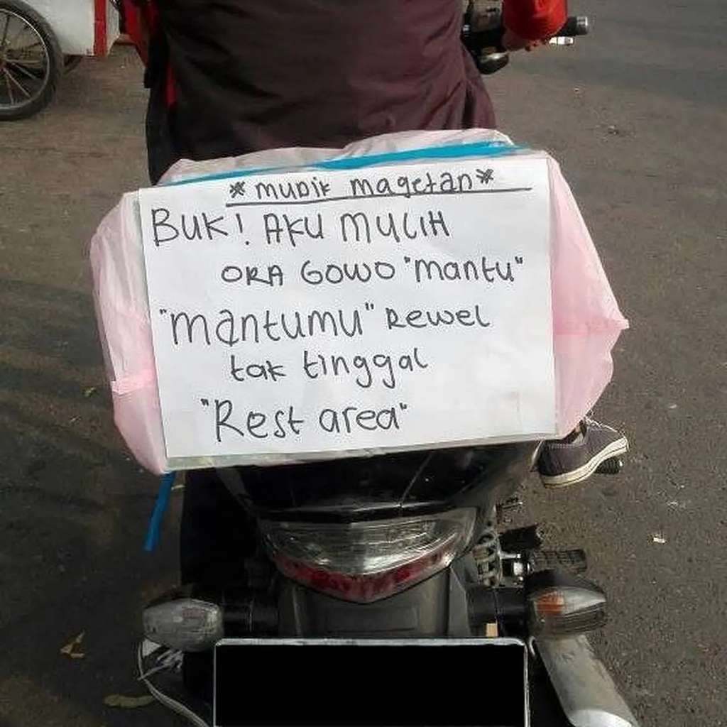 13 Meme Kocak Tentang Mudik Lebaran Ini Bikin Terpingkal-Pingkal, Auto Rindu Kampung!