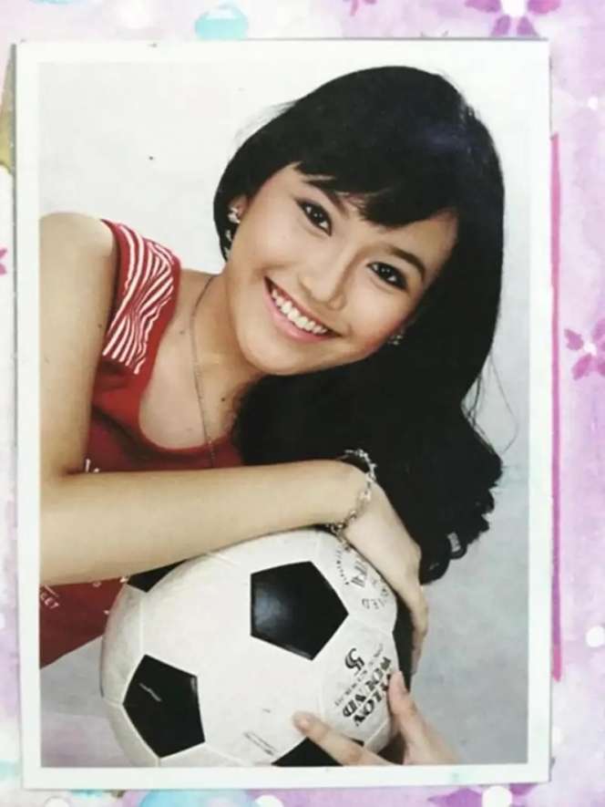 8 Potret Ayu Ting Ting Sebelum VS Sesudah Tanam Benang di Hidung, Dikritik Netizen: Lebih Suka yang Dulu!