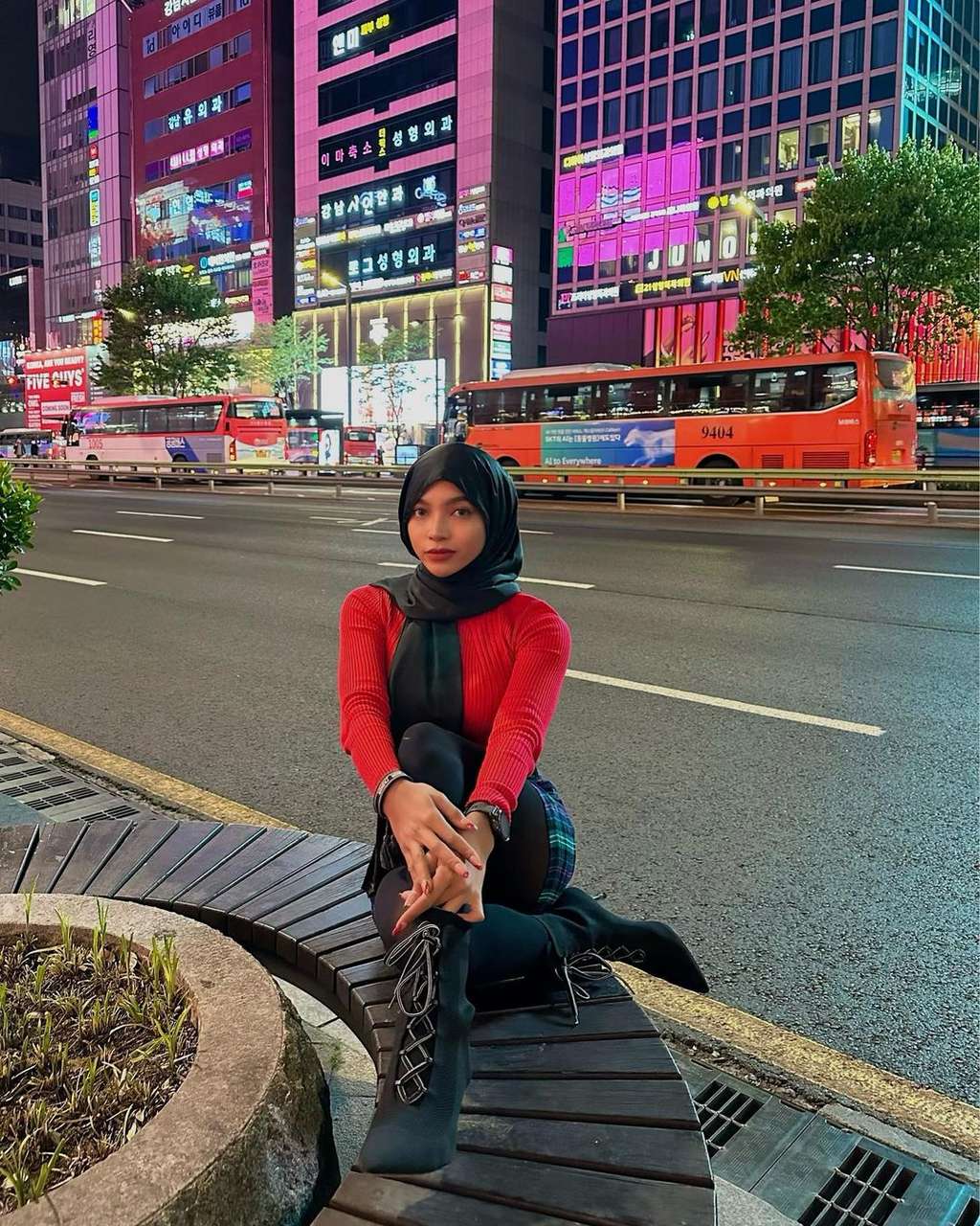 Adu Gaya Irish Bella VS Selebgram Oklin Fia, Lagi Ramai Diomongin!