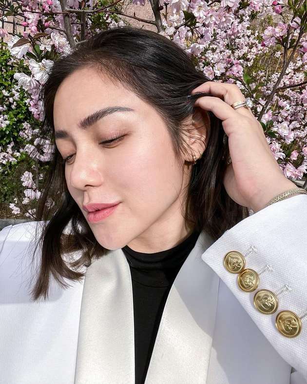 Usai Lepas Perban, Beginilah Potret Penampakan Hidung Baru Jessica Iskandar, Seperti Ada yang Janggal