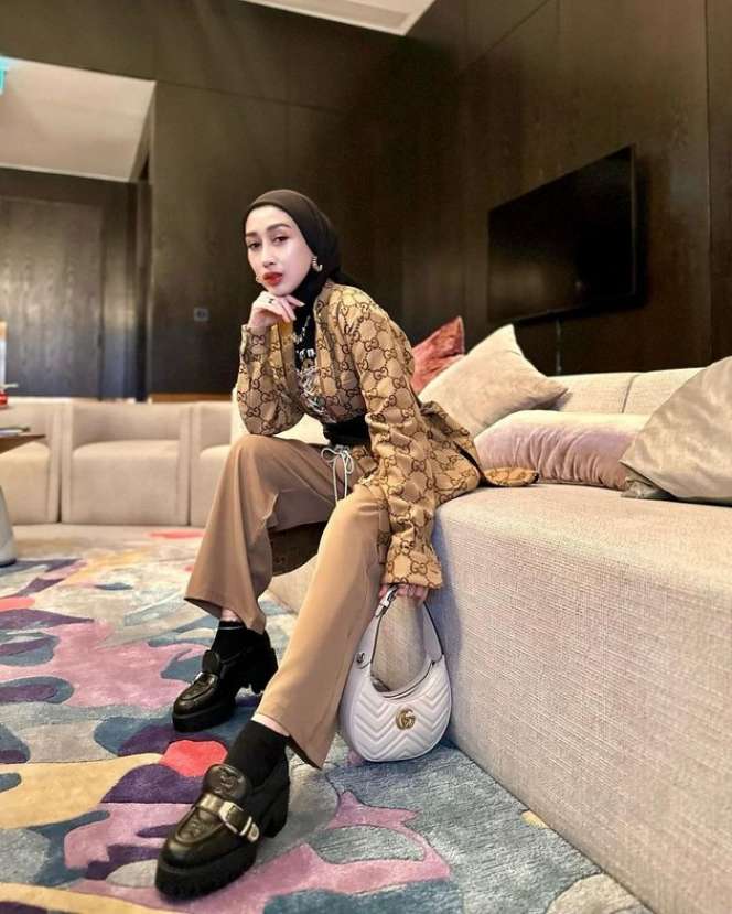 Potret Reza Gladys Kakak Ipar Siti Badriah yang Tajir Melintir, Dulunya Hidup Melarat Tinggal di Kontrakan Sepetak