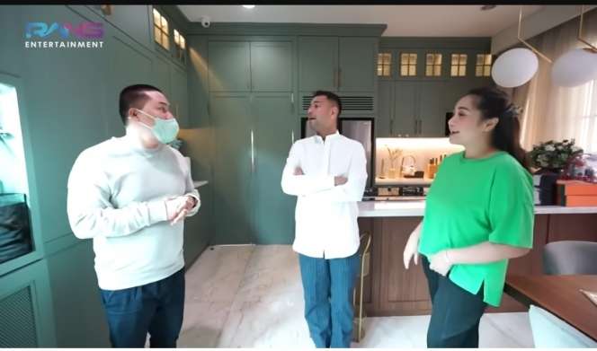 Adu Mewah Rumah Merry VS Sensen, Asisten Raffi Ahmad yang Kini Hidupnya Berubah Total, Harganya Capai Miliaran Rupiah!