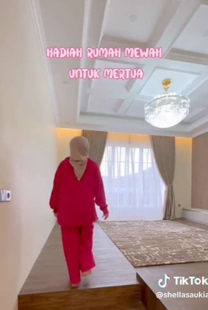 Dulu Ngontrak, Ini Potret Rumah Mewah yang Dibangun Crazy Rich Aceh Untuk Sang Mertua