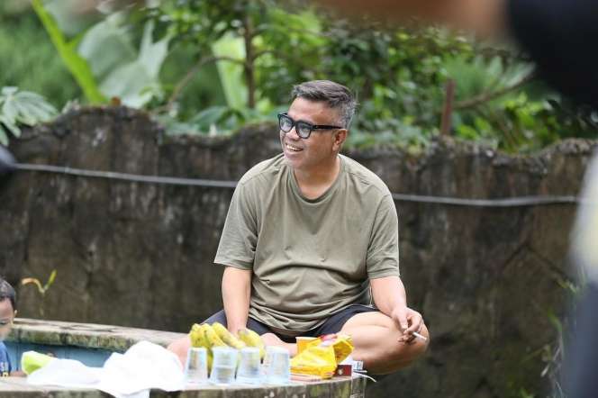 Potret Remaja Laki-laki Berwajah Polos Ini, Kini Jadi Publik Figur Terkenal, Siapa Dia?