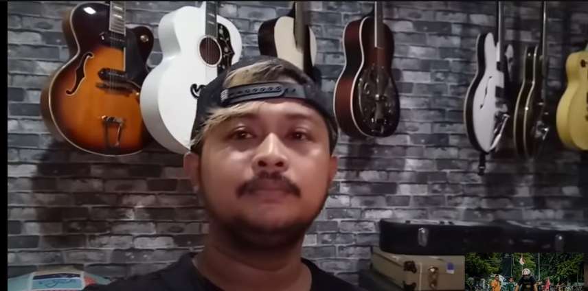 Potret Rumah Virgoun, Punya Ruang Khusus Tempat Simpan Koleksi!
