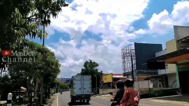 Adu Mewah Rumah Denny Caknan VS Happy Asmara, Sobat Ambyar yang Lagunya Bikin Candu, Ternyata Beda Banget!