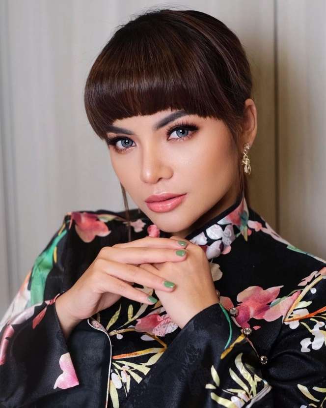 Tak Disangka, Sederet Artis Cantik Ini Ternyata Jebolan Pondok Pesantren, Ada yang Punya Suara Merdu Saat Baca Alquran!