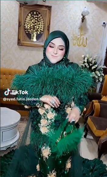 Viral Baju Lebaran Super Unik, Bisa Nyala Hingga Bikin Jalanan Bersih, Desainnya Heboh Banget, Lihat Harganya Bikin Kantong Menjerit!