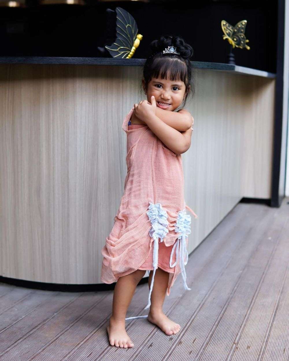 Potret Outfit Lebaran Anak Artis yang Ngegemesin