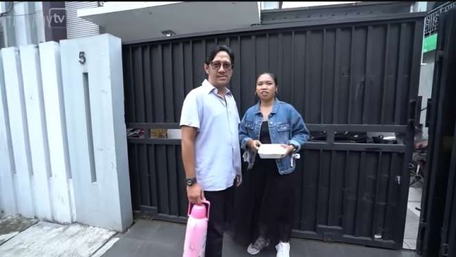 Potret Rumah Mewah Nunung Srimulat, Punya Koleksi Unik Dari Luar Negeri, Harganya Capai Puluhan Juta!