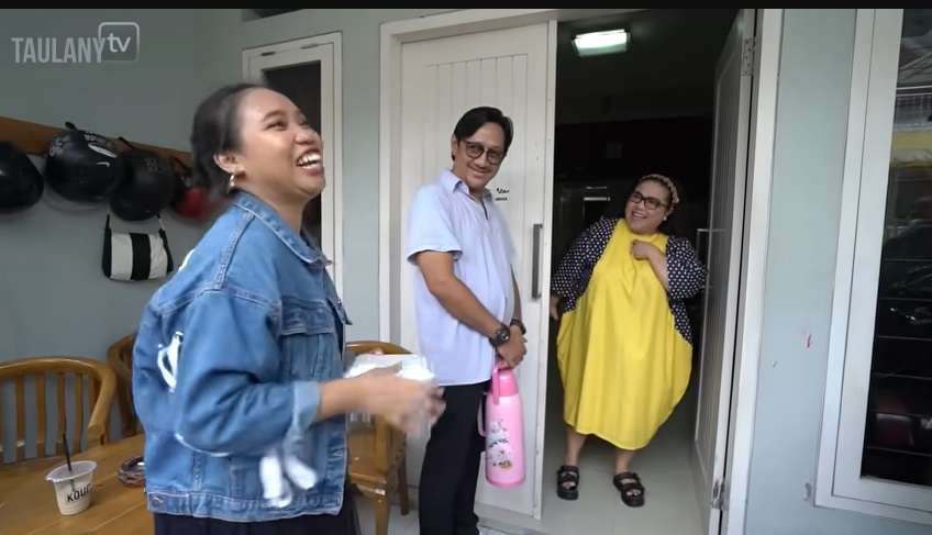 Potret Rumah Mewah Nunung Srimulat, Punya Koleksi Unik Dari Luar Negeri, Harganya Capai Puluhan Juta!