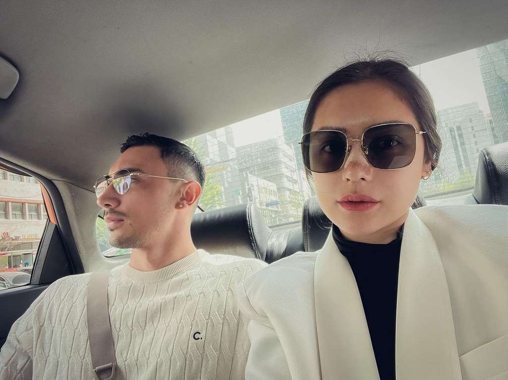 Adu Potret Ayu Ting Ting VS Jessica Iskandar yang Sama-sama Lakukan Perbaikan Bentuk Hidung, Penampilan Barunya Ramai Tuai Cibiran!