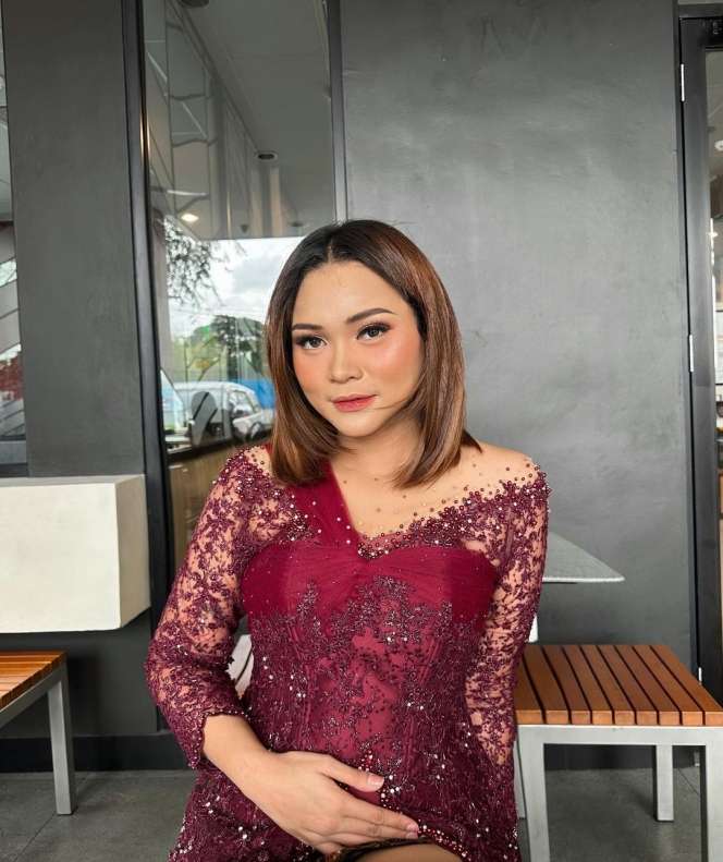 Potret Sosok Sebenarnya Selebgram Dinda Safay, Kakak Mahasiswa yang Dianiaya Putra Polisi