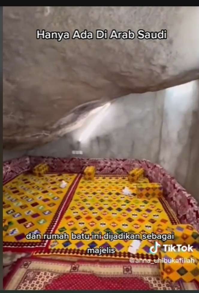Potret Rumah Unik yang Dibangun Dalam Batu Besar, Tak Disangka Isinya Mewah Banget!