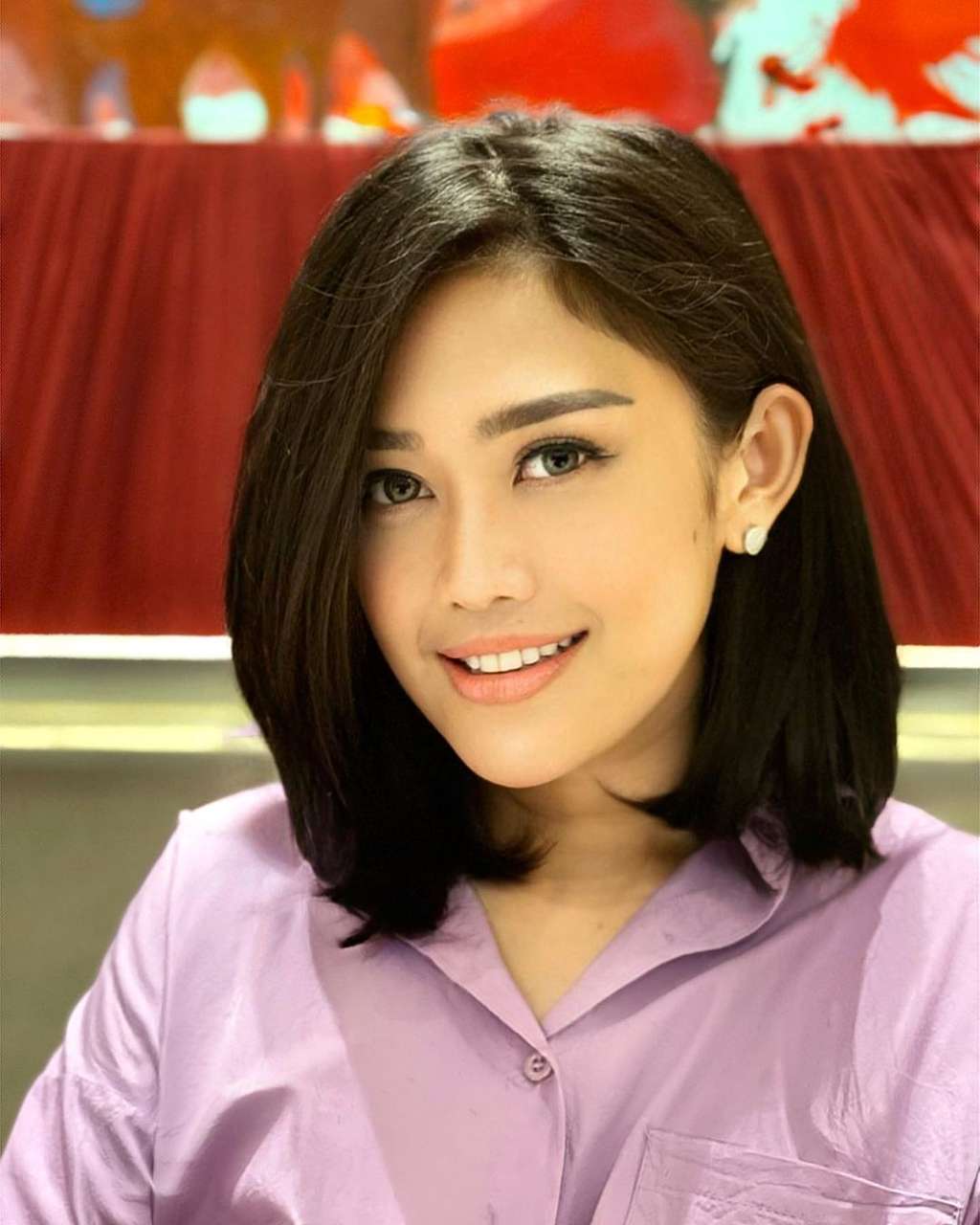 Potret Terbaru Oline Mendeng Pemeran Susi di Sitkom OB, Penampilannya Berubah Drastis, Bikin Melongo!