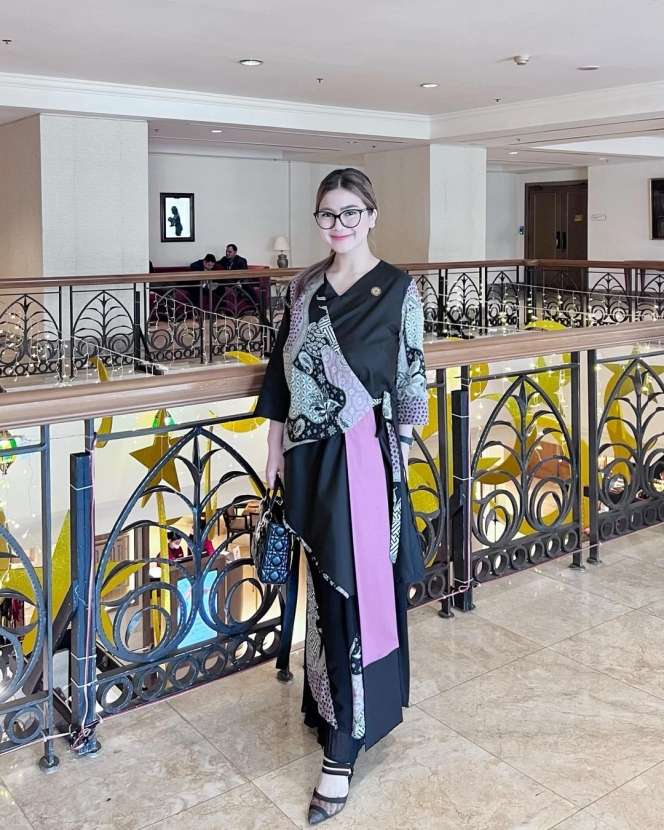 Disebut Dapat Mahar Rp500 Miliar, Pernikahan Artis Cantik Ini Dulu Bikin Heboh, Kini Sukses Kembangkan Bisnis Kecantikan!