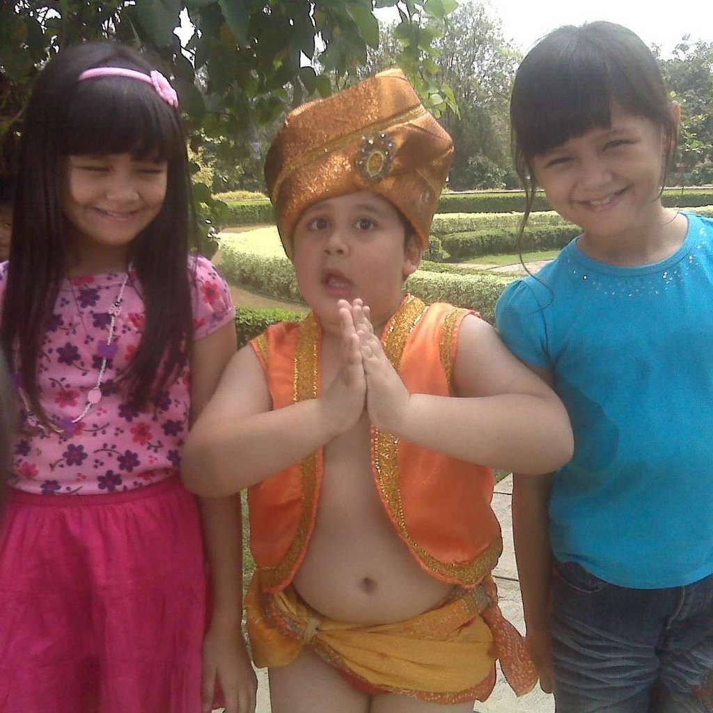Masih Ingat Aktor Cilik Berpipi Chubby Ini? Dulu Aktingnya Bikin Gemas, Kini Penampilannya Berubah Drastis!