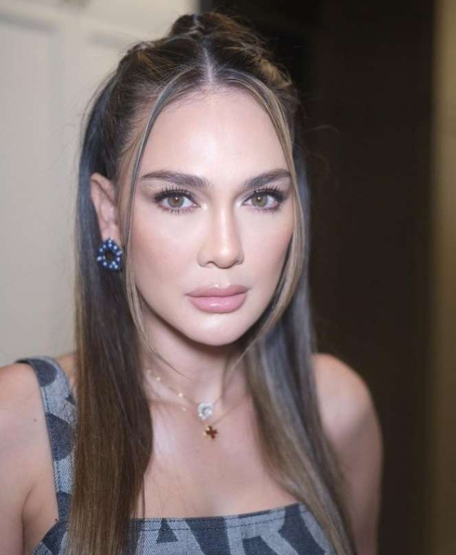 10 Adu Gaya Prilly Latuconsina VS Luna Maya, Diisukan Pacari Maxime Bouttire, Siapa Lebih Cocok?