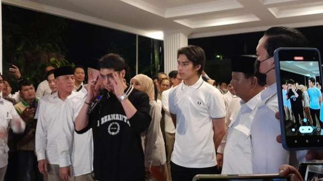 8 Artis Terkenal ini Mendadak Terjun ke Politik, Terbaru Ada Al Ghazali & El Rumi, Alasannya…