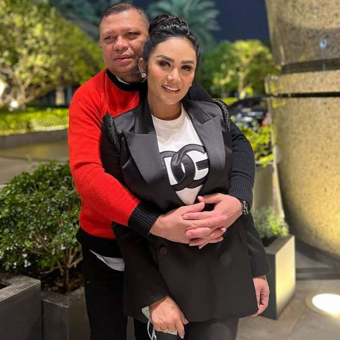 10 Artis Ini Ganti Nama Panggung Saat di Puncak Karir, Terbaru Krisdayanti, Kira-Kira Jadi Apa?