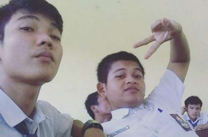 10 Foto Lawas Vokalis Band Semasa Remaja, Virgoun Kurus Banget, Disebut Mirip Young Lex!