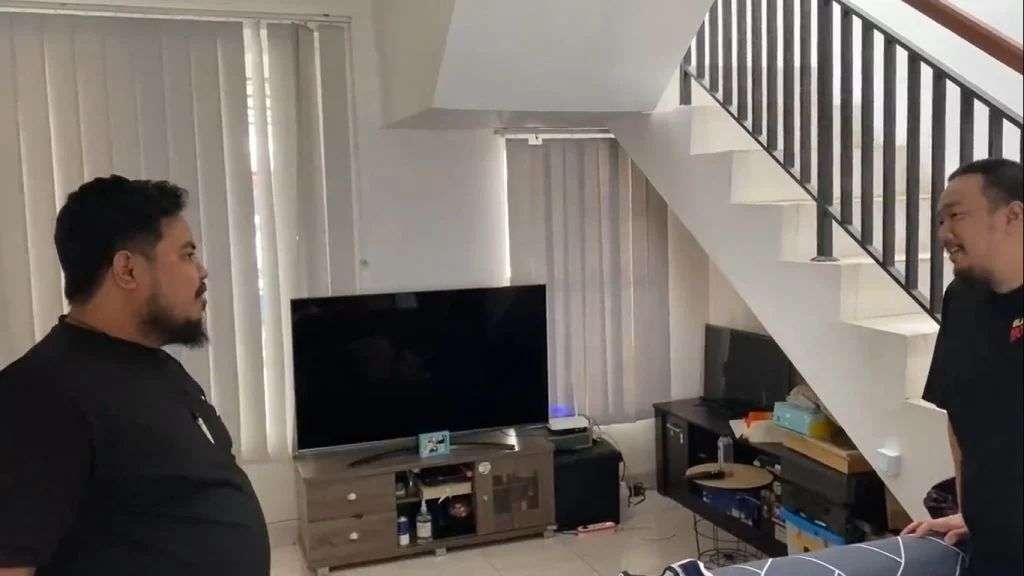 8 Potret Rumah Komika Rigen, Ngamuk Dikaitkan Isu Perselingkuhan Virgoun, Ada Kamar `Mudah Meledak`
