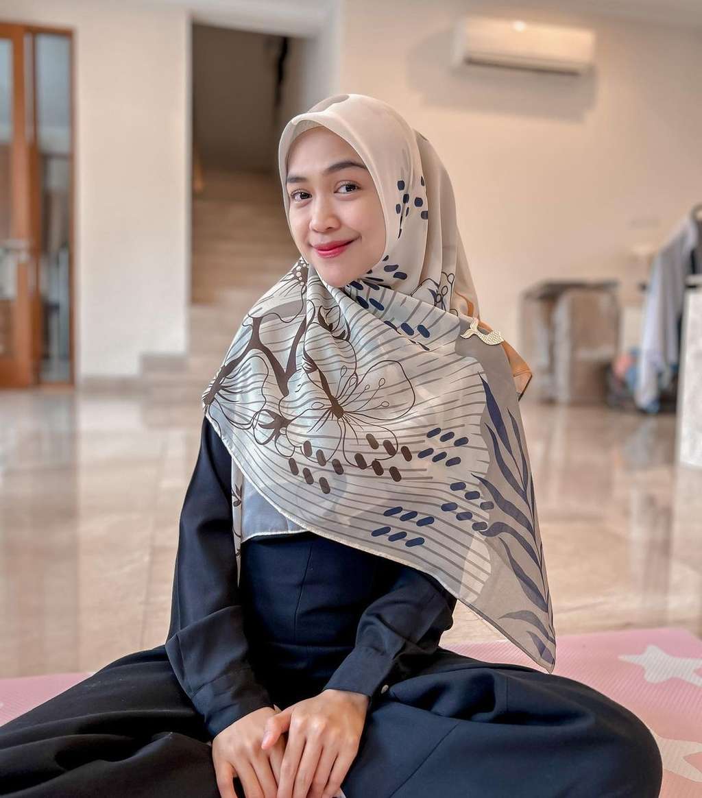 Sederet Artis yang Punya Bisnis Kos-kosan, Penghasilannya Capai Ratusan Juta, Ayu Ting Ting Dijuluki Juragan 100 Pintu!