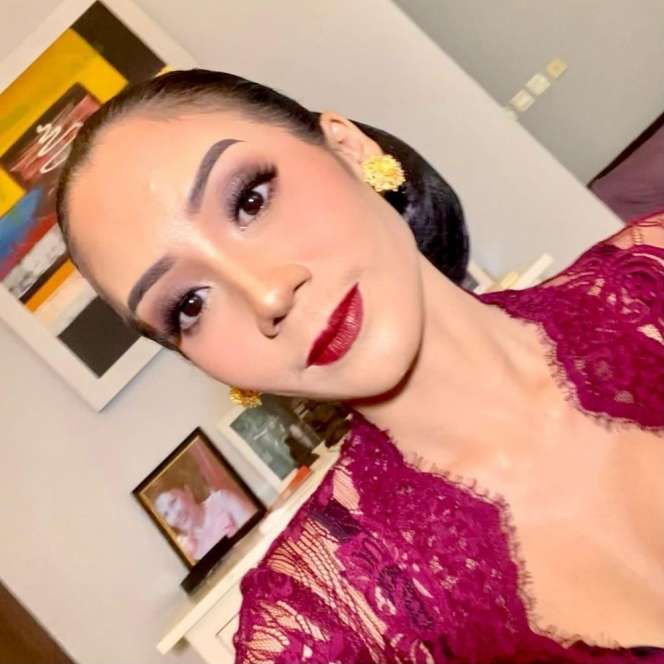 10 Potret Asli Dayinta Melira, Pemeran Sengarturih Hantu Ngeri di Film Sewu Dino, Ternyata Bidadari Cantik Pol