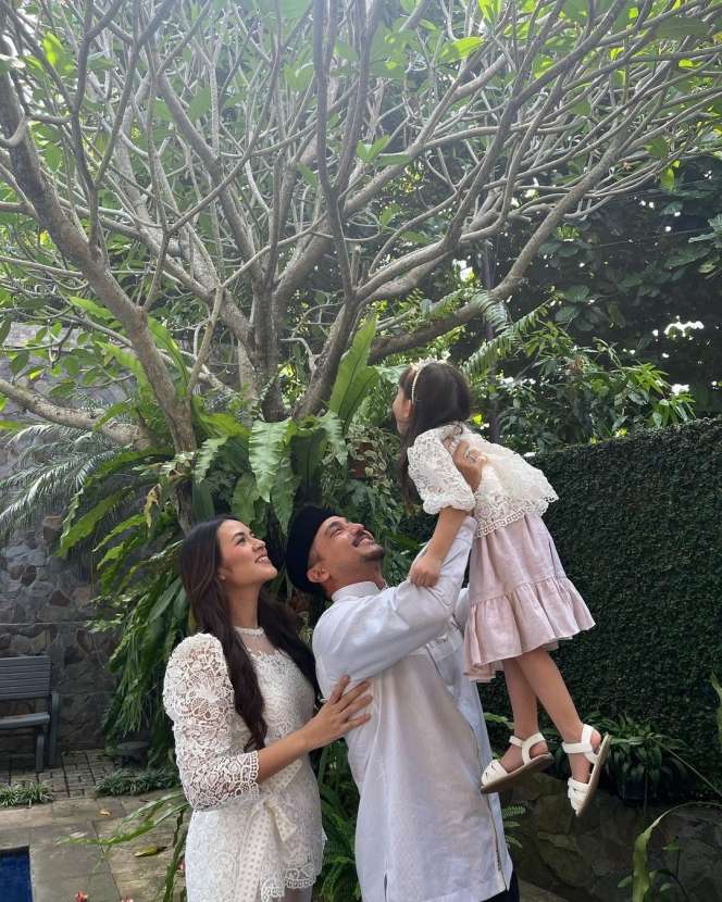 Demi Kenyamanan Sederet Artis Ini Sewa Satu Lantai Rumah Sakit, Terbaru Celine Evangelista