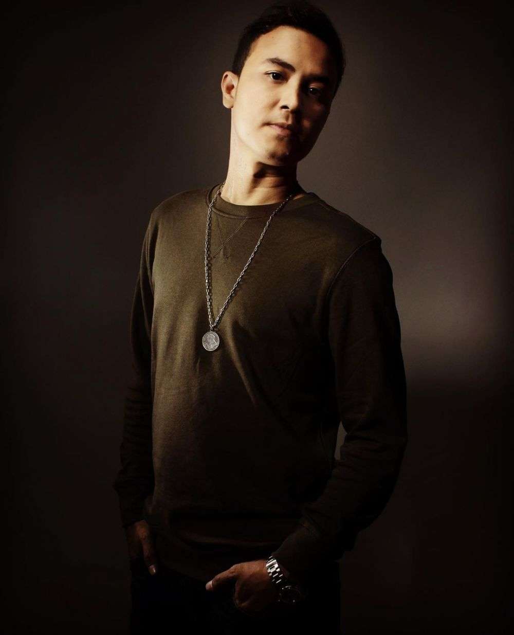 10 Musisi Terkenal ini Dikabarkan Selingkuh, Artis Terakhir Lebih Dihujat Daripada Virgoun Last Child