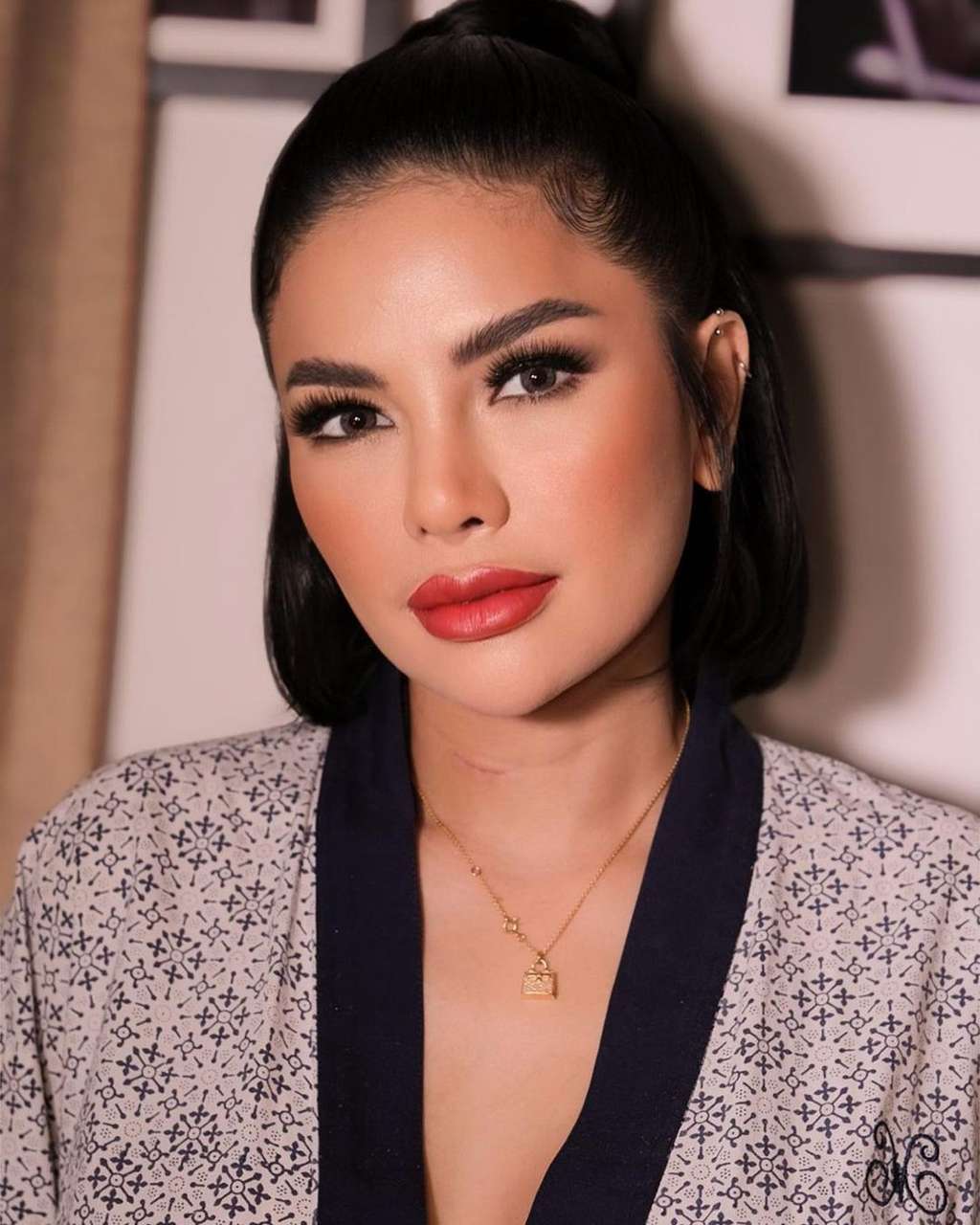 Tak Disangka, Sederet Artis Ini Diam-diam Bangun Masjid dengan Uang Pribadi, Berharap Jadi Bekal Jariyah di Akhirat!