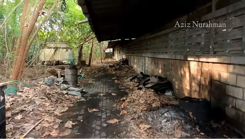 Penampakan Asrama Angker Bekas Tragedi Mengerikan, Kini Terbengkalai Sisakan Kesan Super Horor!