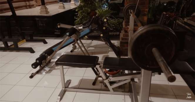 10 Adu Mewah Rumah Marion Jola VS Mahalini Raharja, Dua Idol Cantik & Tajir, Yang Satu Bak Istana Kerajaan! 