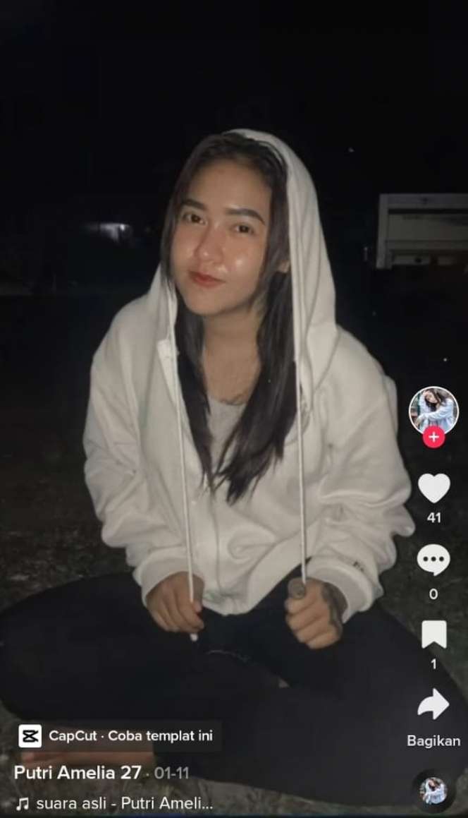 Potret Putri Amelia, Istri Ikal Laskar Pelangi Disebut 'Dijual' oleh Suami