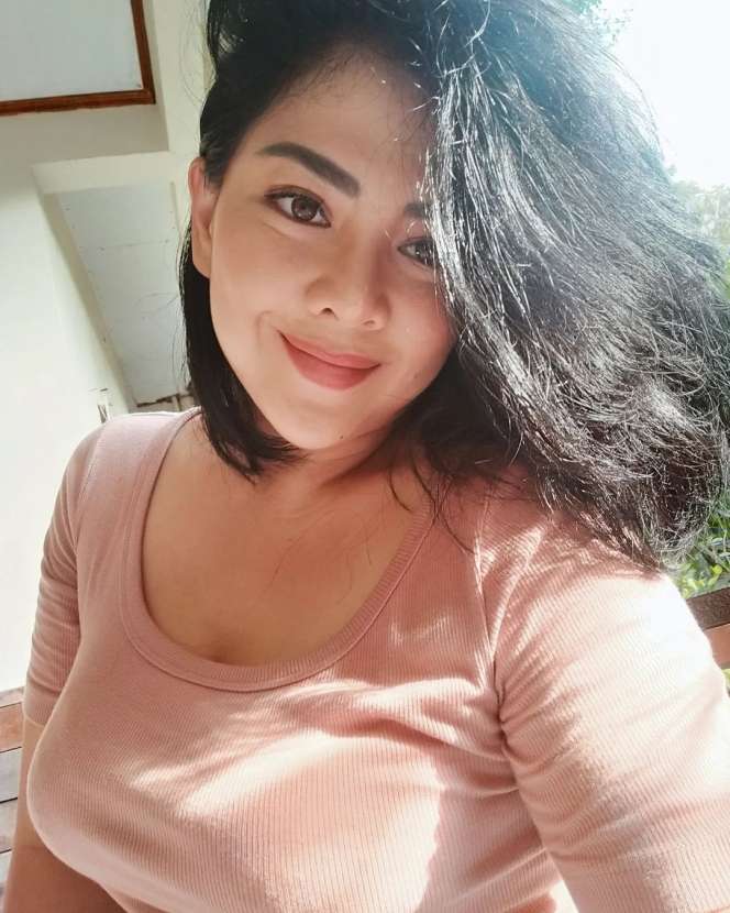 Masih Ingat Vitta Mariana Pemeran Heli di Sinetron `Para Pencari Tuhan`? Lama Tak Muncul di Layar Kaca, Kini Bagikan Kabar Bahagia!