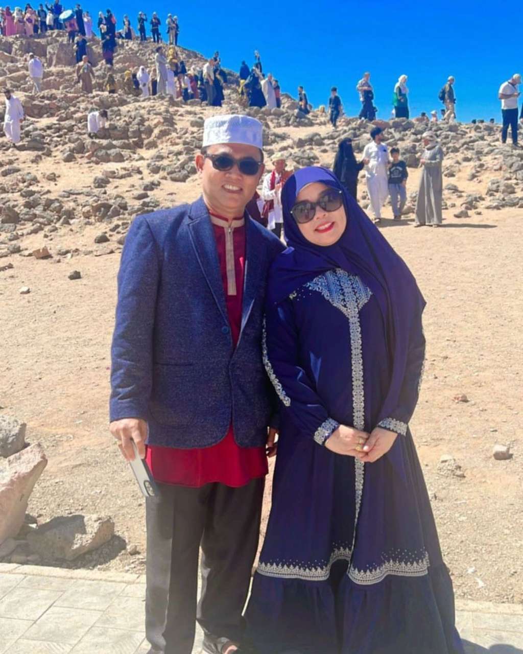 10 Adu Gaya Mama Fuji VS Geni Faruk Ibu Thariq Halilintar, Gagal Jadi Besan, Sama-Sama Nyentrik?