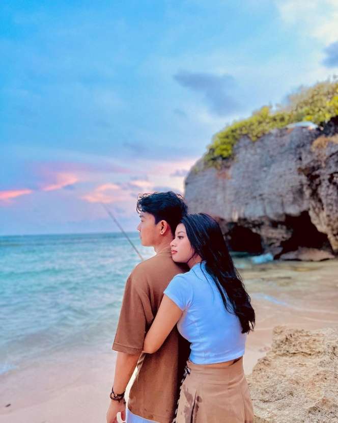 Potret Bulan Madu Tri Suaka dan Nabila, Ngena Banget!