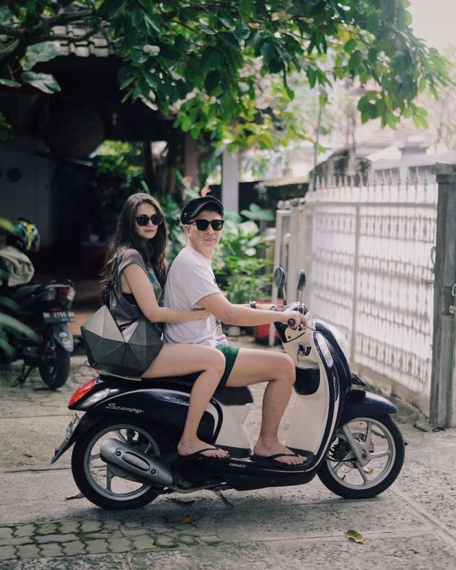 Sederet Artis Beli Rumah dengan Cara KPR, Ada yang Cicilannya Rp250 Juta/Bulan