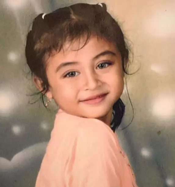 Potret Masa Kecil Margin Wieheerm, Plek Ketiplek Baby Guzel