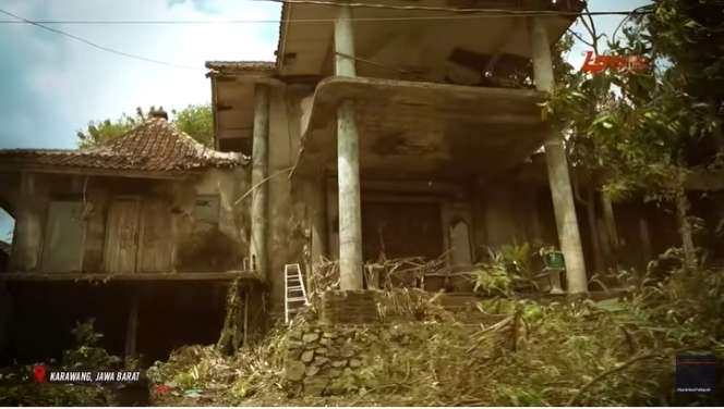 10 Adu Rumah Ibu Eny VS Dokter Wayan, Sama-Sama Megah Terbengkalai, Yang ini Kondisinya Lebih Parah!