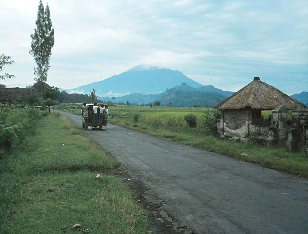 Potret Pulau Dewata Bali di Tahun di Era 70-an, Suasananya Adem Banget, Auto Nostalgia!