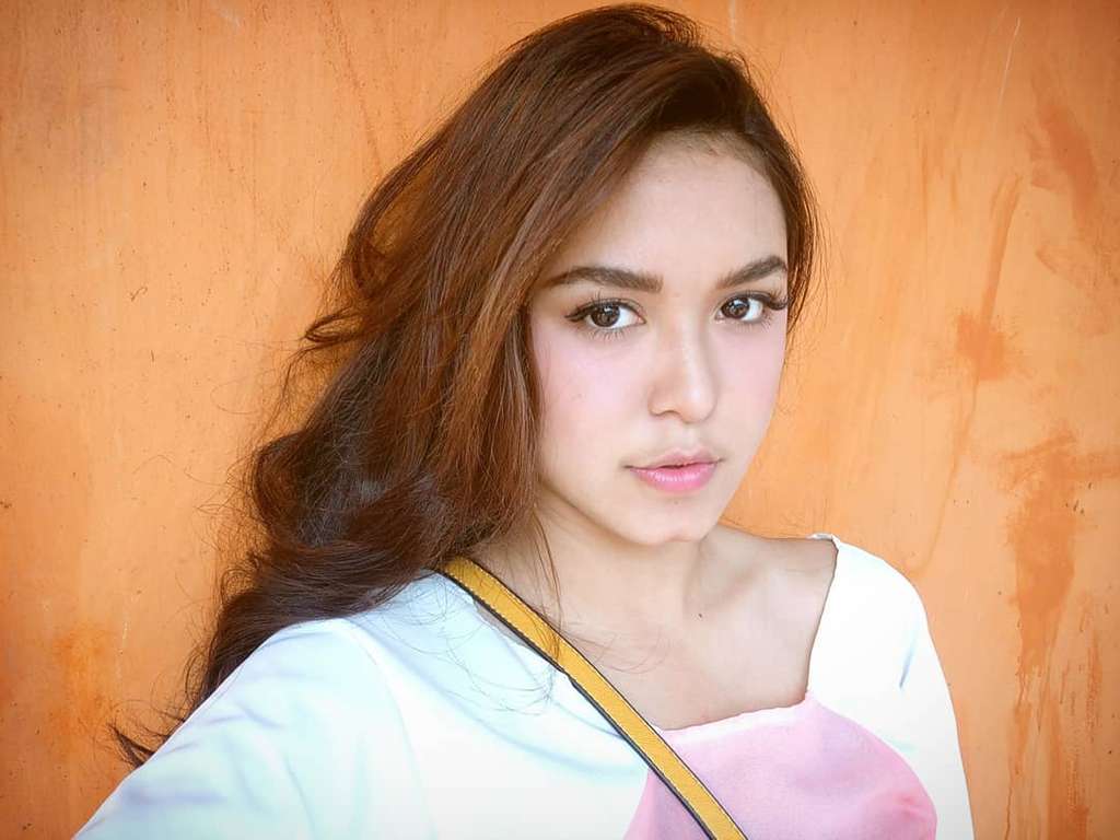 Ingat Penyanyi Cantik Mantan Kekasih Rizky Febian? Dulu Terhalang Restu Orangtua, Kini Sudah Menikah: Suaminya Bukan Orang Sembarangan! 