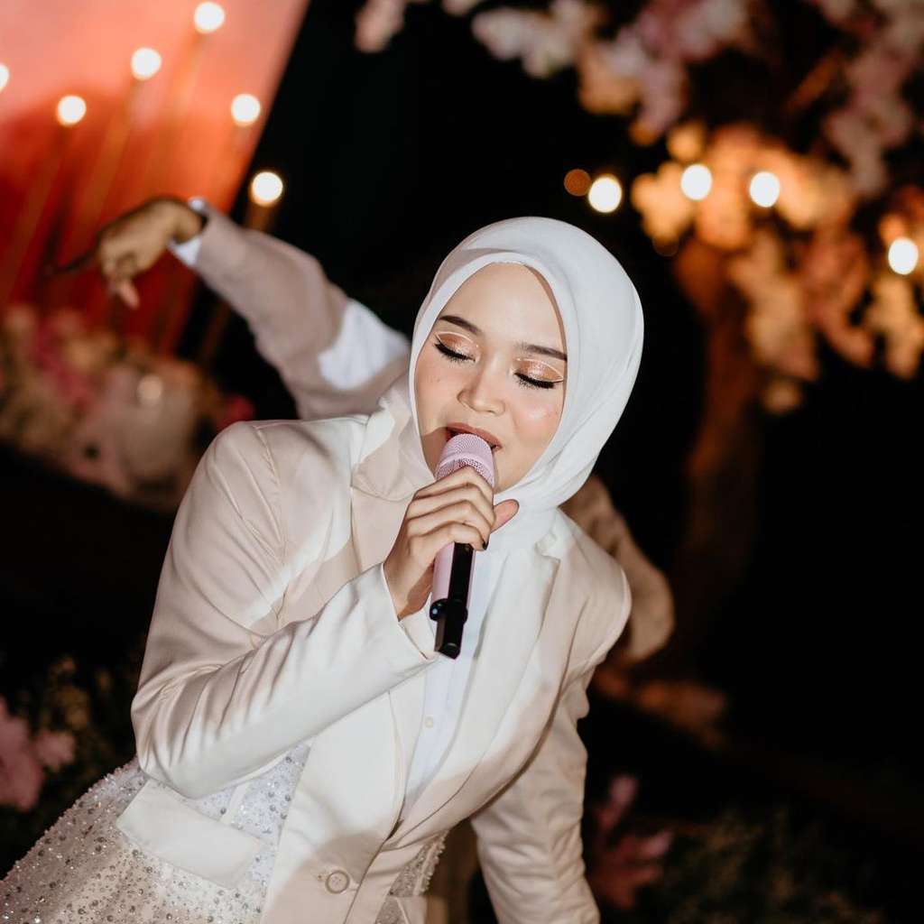 Adu Gaya Putri Delina VS Mahalini yang Siap Jadi Calon Kakak Ipar, OOTD-nya Nggak Pernah Bikin Bosan!
